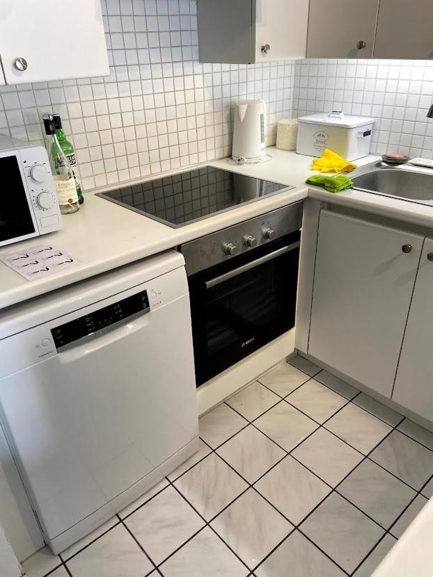 Appart Sympa 6P Avec Garage Et Terrasse Ensoleillee Et Spacieuse A 25M De La Mer Westende Middelkerke Bagian luar foto